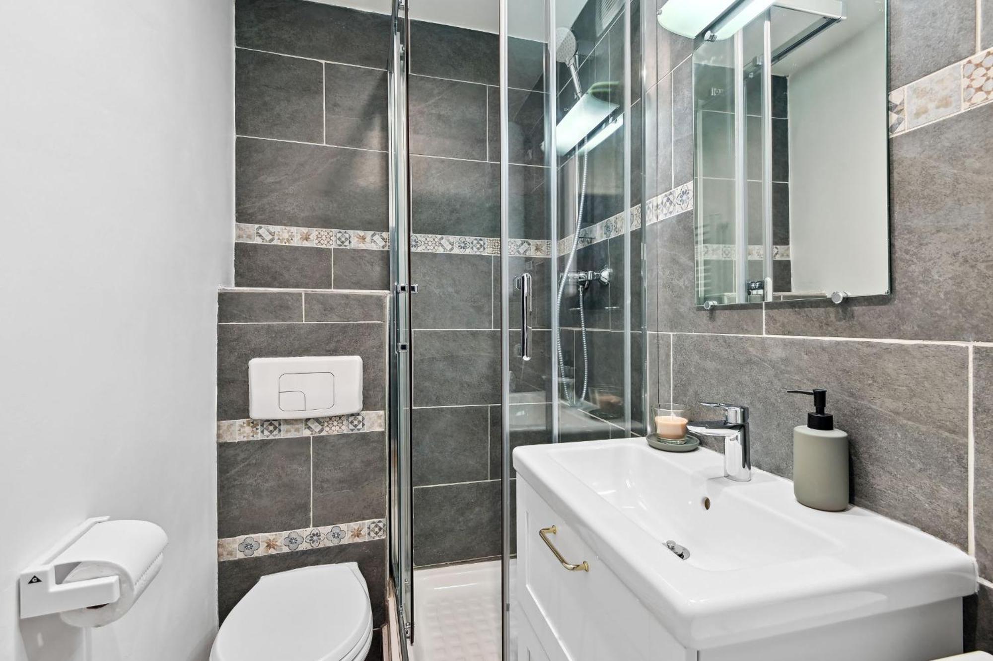 Bnbnova - Le Marais Apartment