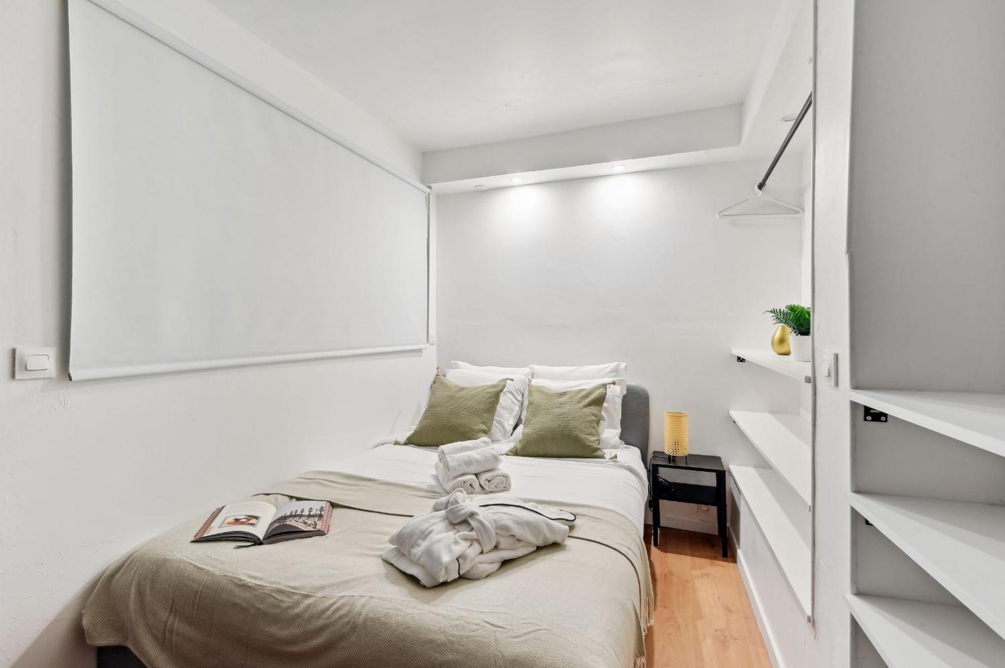 Bnbnova - Le Marais Apartment *